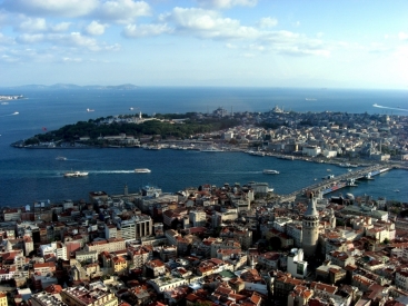 Istanbul by Selda Yildiz and Erol Gülsen